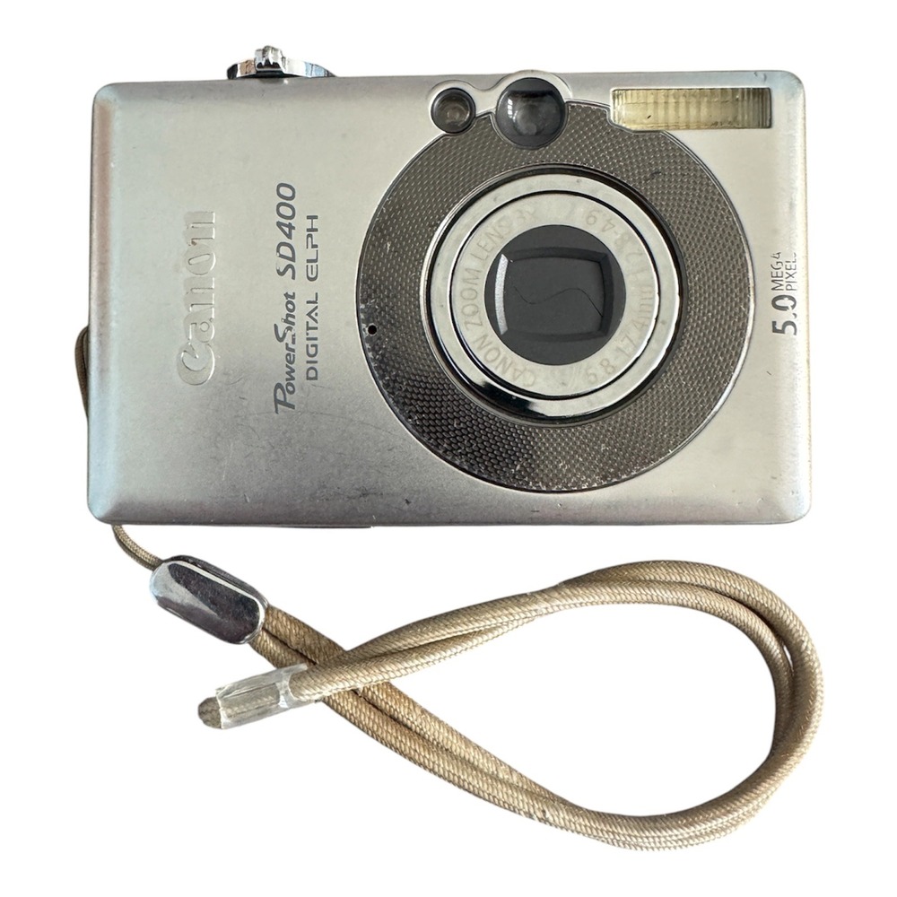 CANON PowerShot SD400 Digital ELPH 5.0MP Camera Silver 0557B001 With Box